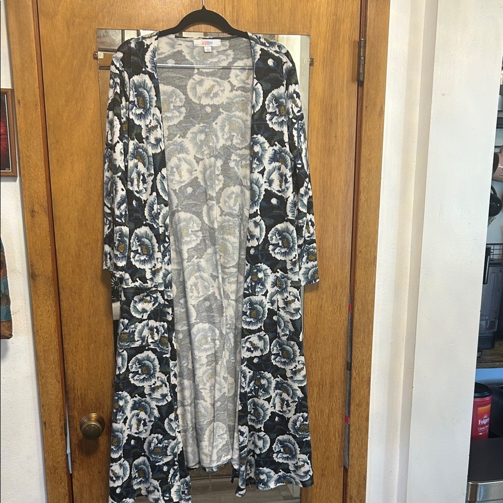 LuLaRoe Black, White & Blue Floral Long Sleeve Sarah Sweater